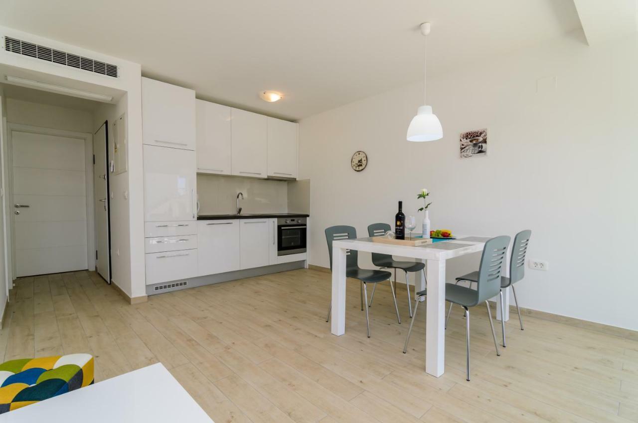 Apartments "The Little Prince" Zara Esterno foto